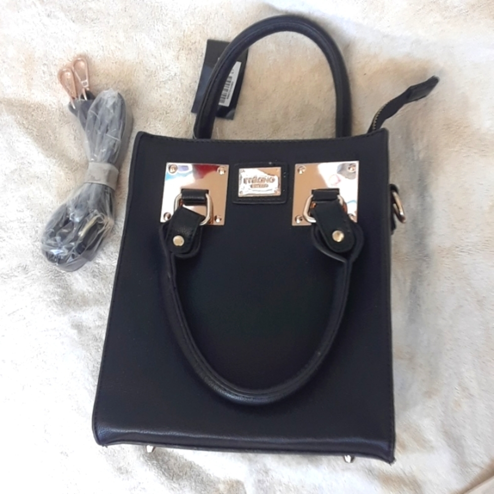 LADIES MILANO HANDBAG.  NEW